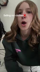 Jillian Kelsey's Instagram, Twitter & Facebook