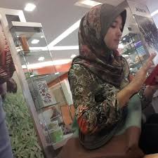 Executive, aml analyst (6 months contract) hong leong bank berhad: Hong Leong Bank Cheras 15 17 Jalan Midah 1