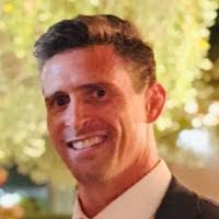 Jason Hindelang's Instagram, Twitter & Facebook