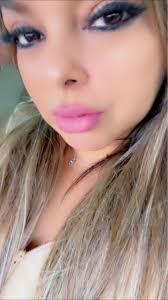 Eileen Silva's Instagram, Twitter & Facebook