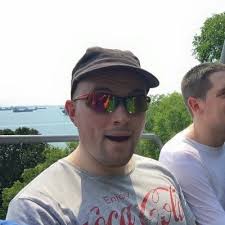 Ian Rayner (@rayner1986)