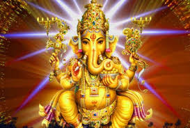 ઘર માં સુખ-સમૃદ્ધિ જોઈતી હોય તો ગણપતિ ની પૂજા કરતા સમયે જરૂર કરો આ 5 મંત્રો  નો જાપ