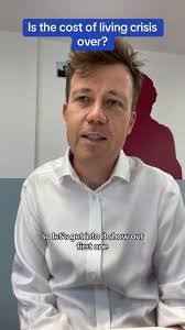 Lucy Betts's Instagram, Twitter & Facebook