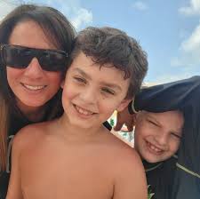 Who does stamped concrete patios in Coventry, RI?