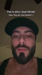 Say Hey Siri and Say 12