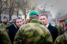 Basına kapalı geçen görüşmenin ardından gazetecilere açıklamalarda bulunan stoltenberg, biden ile rusya, çin, küresel terör, siber. Jens Stoltenberg Wikipedia
