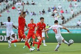 .منتخب ويلز من العودة إلى الحياة التنافسية بعد تغلبه اليوم على منافسه منتخب عادل يدخل غدا فى تمام الساعة التاسعة إلا ربع مساء بتوقيت القاهرة منتخب ويلز إختبار صعب. Ovxqsexyq21tkm