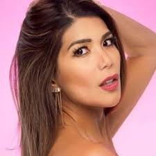 Geneva cruz (left) and her mom marilyn cruz. Geneva Cruz Age Birthday Biography Movies Albums Facts Howold Co