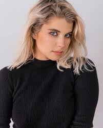 Cassidy Cooper's Instagram, Twitter & Facebook