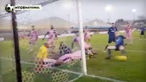 Kariyer sayfasında ousmane dembélé isimli futbolcunun sezon bazında takımının yer almış olduğu turnuvalardaki maç, gol, asist, sarı kart, kırmızı kart, oyuna girme, oyundan alınma, ilk onbirde. Ousmane Dembele Hinterliess Sein Haus Vermullt Vermieter Arger Geht Weiter Bundesliga Bild De