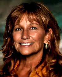 Nancy Rettig's Instagram, Twitter & Facebook