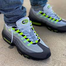 1 5 Nike Air Max 95 Og Retro Neon Worn By Jamrock Nyc So Airmax Everythingairmax Nike Air Max 95 Nike Air Max Air Max 95
