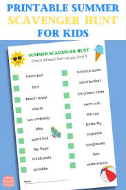Are you having trouble finding scavenger hunt items? Super Awesome Summer Scavenger Hunt For Kids