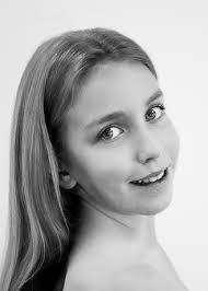 Karen Iwamoto's Instagram, Twitter & Facebook