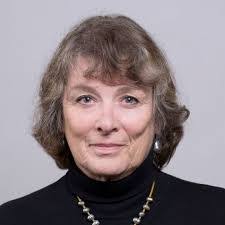 Faye Oakes's Instagram, Twitter & Facebook