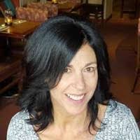 Elena Read's Instagram, Twitter & Facebook