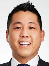 Lori Quon's Instagram, Twitter & Facebook