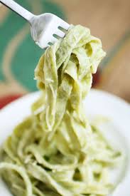 Homemade Spinach Fettuccine Life As A Strawberry Recipe Spinach Fettuccine Food Homemade Pasta