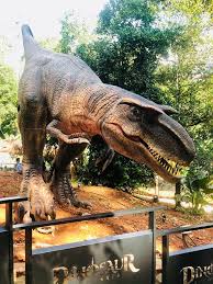 Harga tiket zoo melaka online promotion price traveloka. Dinosaur Encounter Tarikan Terbaru Di Zoo Melaka Tawaran Harga Tiket Cukup Berbaloi Remaja