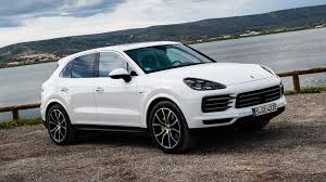 Colwell 5/17/2018 columbus, ohio, shooting: 5 Things You Need To Know About The 2019 Porsche Cayenne E Hybrid Video Roadshow