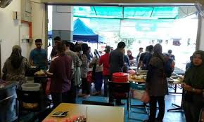 Fra wikipedia, den gratis encyklopædi. Tomyam Kite Fasa 3 Puncak Alam Kuala Selangor 2021