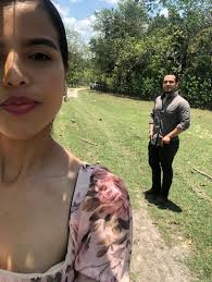 Hace aproximadamente dos semanas tuve la suerte de visitar a mi maravillosa  novia, y fuimos juntos a la iglesia, cada momento juntos fue simplemente  increíble. Gracias por llenar ese día de amor