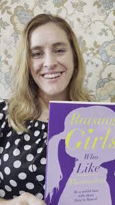 Order Raising Girls Who Like Themselves now for bonus online mini-cour