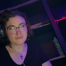 Lucy Knowles (@novaloremusic) • Instagram photos and videos