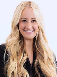 Nicole Dever's Instagram, Twitter & Facebook