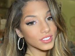 Katie Nunez's Instagram, Twitter & Facebook