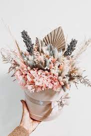Dried Flowers Hatbox Hydrangeas Bouquet Dried Arrangement Gift For Girlfriend Preserved Flowers Hatbox Floral Composition In 2021 How To Preserve Flowers Dried Flowers Dried Flower Bouquet
