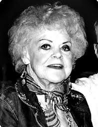 Sharon Woodruff's Instagram, Twitter & Facebook