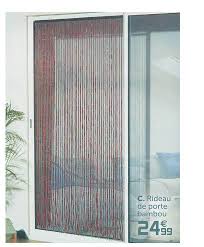 Accessoire dcoratif, mais aussi pratique avec le rideau. Promo Rideau De Porte Bambou Chez Gifi