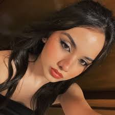 𝓗𝓪𝓷𝓷𝓪𝓱 𝓑𝓵𝓪𝓷𝓬𝓸 (@hannahhbg_) • Instagram photos and videos