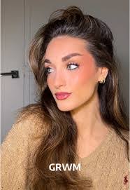 Amanda Osterhout's Instagram, Twitter & Facebook