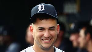 SS Jose Iglesias signs minor league contract with Reds