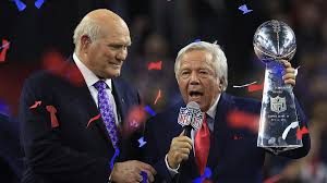 Robert kraft and tom brady literally just kissed. Patriots Boss Robert Kraft Auctions Super Bowl Ring For Charity Cgtn