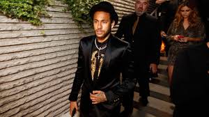 3 years ago by mary ikande. Neymar Plays A Monk In The Paper House