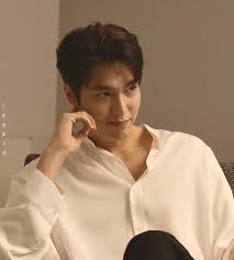 Hal ini juga bisa kalian gunakan sebagai bahan untuk mengisi. Lee Min Ho Cell Return Making 2020 Lee Min Ho Lee Min Lee Min Ho Photos