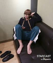 It is estimated the louis vuitton suits will be auctioned for between. Bts Hands Sizes Foot Sizes Army S Amino