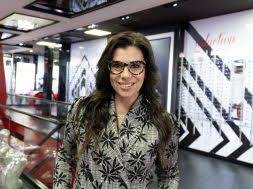 Além disso, fala da mudança para lisboa e mónica sintra confessa: Monica Sintra Escolheu Os Oculos Para A Sua Nova Tour Na Nossa Otica Chiado Eyeglass Factory