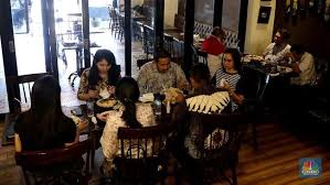 Itulah inspirasi menu buka puasa selama 15 hari yang bisa dicoba untuk menu sahur dan buka puasa ramadhan nanti. Jadwal Shalat Buka Puasa Hari Ini Kamis 15 April 2021 Suaramasa Com