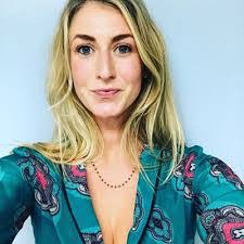 Desiree Chan's Instagram, Twitter & Facebook