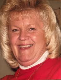 Donna Poole's Instagram, Twitter & Facebook