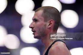 1,519 George Mills Photos & High Res Pictures