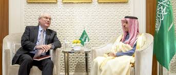 القرعة تضع السعودية في مواجهة اليابان وأستراليا ضمن المجموعة الثانية بالتصفيات النهائية والتي ضمت أيضًا الصين وعمان وفيتنام Ø§Ù„Ù…Ø¨Ø¹ÙˆØ« Ø§Ù„Ø£Ù…Ø±ÙŠÙƒÙŠ ÙŠØªÙˆØ¬Ù‡ Ø¥Ù„Ù‰ Ø§Ù„Ø³Ø¹ÙˆØ¯ÙŠØ© ÙˆØ¹Ù…Ø§Ù† Ù„Ø¨Ø­Ø« Ø¬Ù‡ÙˆØ¯ Ø¥Ù†Ù‡Ø§Ø¡ Ø­Ø±Ø¨ Ø§Ù„ÙŠÙ…Ù† Yemen