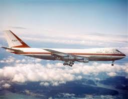 747 100 In Flight With Landing Gear Down Boeing Planes Vintage Aircraft Boeing Aircraft
