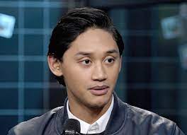 Track your watched episodes and see new ones come out. Blues Clues You Host Joshua Dela Cruz On Talking To Kids About Coronavirus Racism