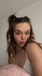 Amy Mae (uyourgirlbellaxx) - Reddit