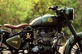 If you are keen to know what all modifications were done to this motorcycle, read modifying royal enfield motorcycles. 15 Ideas De Logo Y Letras Royal Motos Royal Enfield Stickers Para Motos